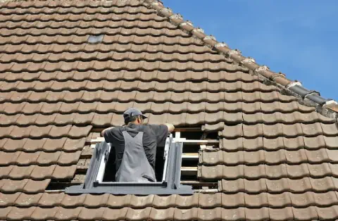 Pose de velux - Pérouges